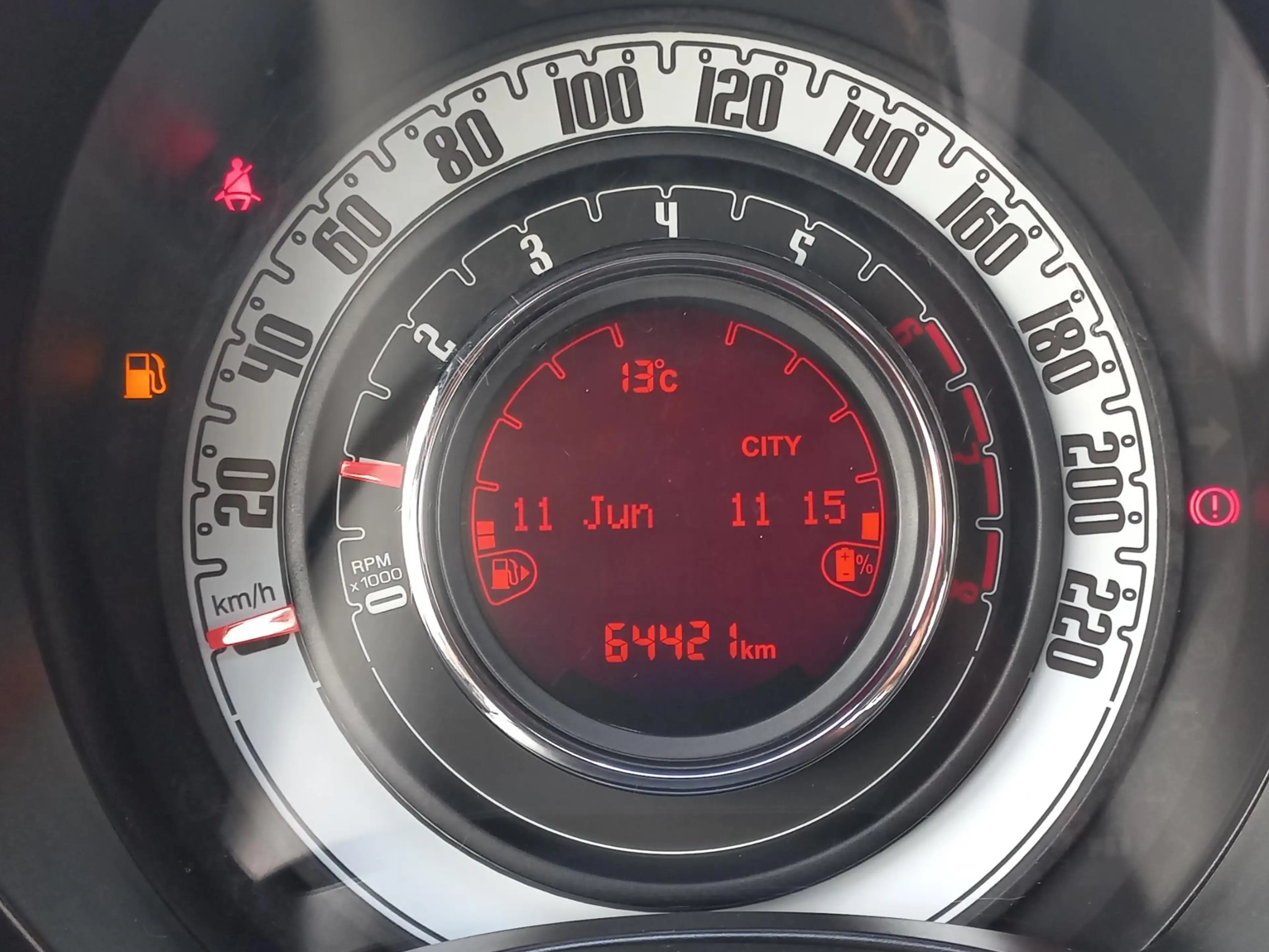 Fiat 500C Cabrio 1.0 Hybrid Dolcevita | Beige dak en bekledi — photo 6