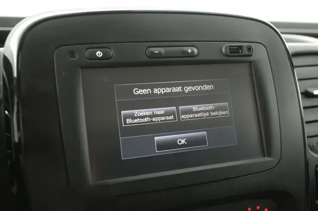 Opel Vivaro view 13