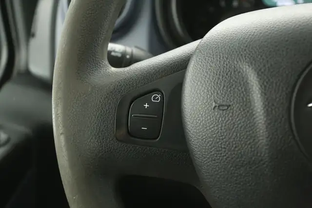 Opel Vivaro view 15