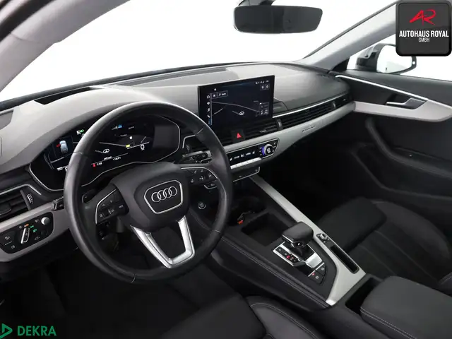 Audi A4 view 9
