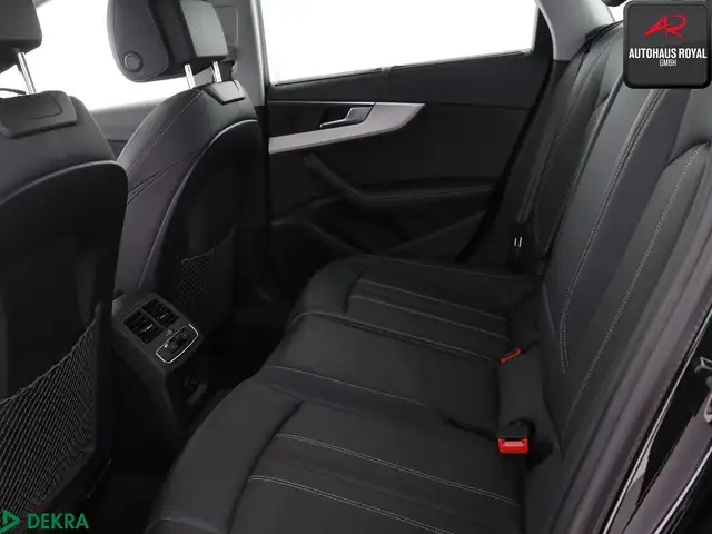 Audi A4 view 12