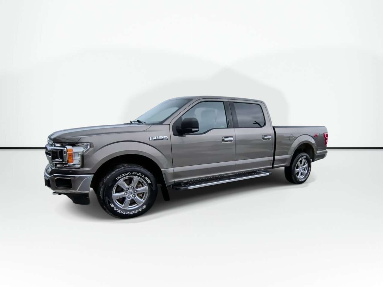 2018 Ford F-150 XLT | 5.0 | Heated Seats | Diff Lock Clean CarFax — снимка 1