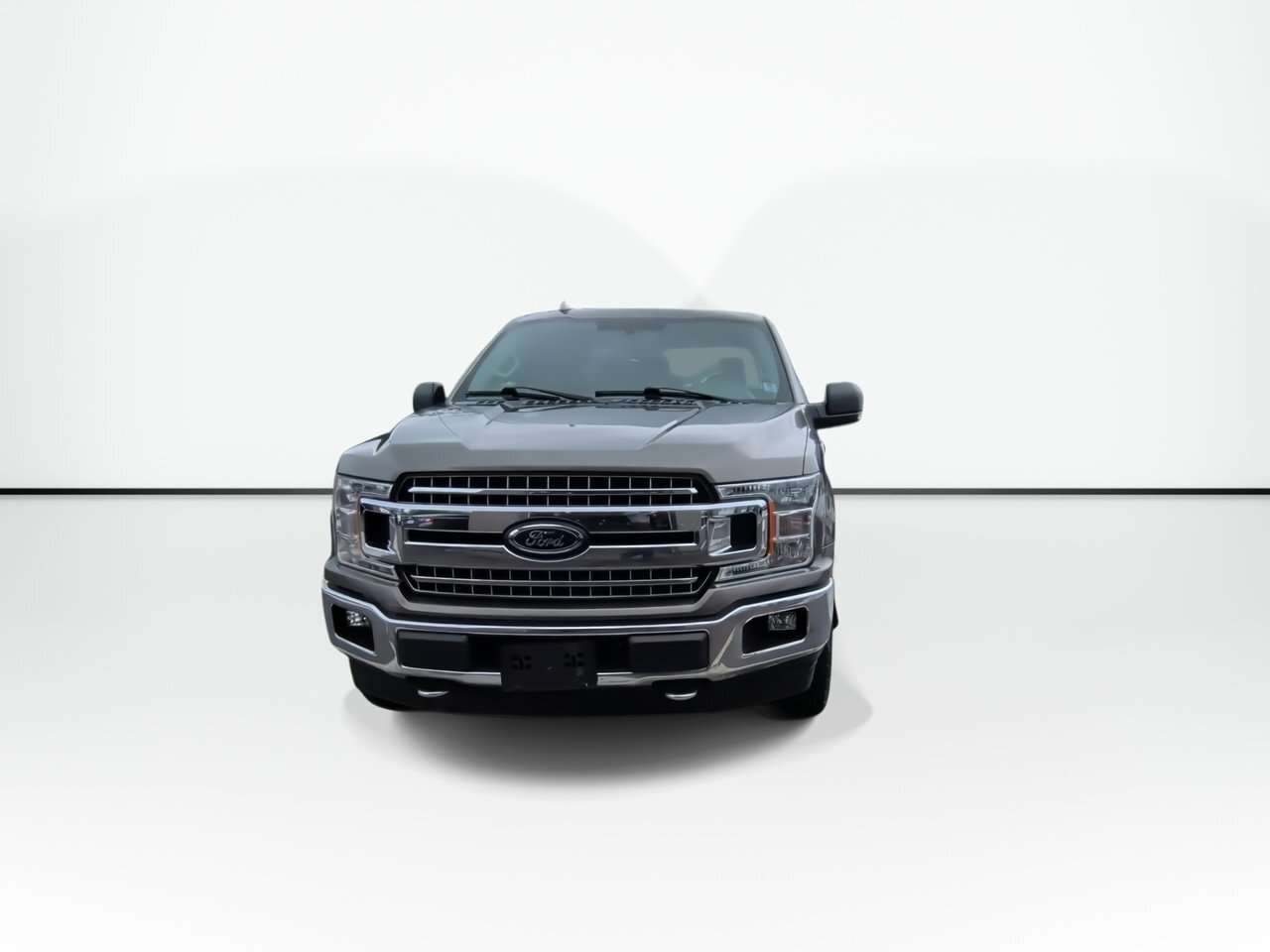 2018 Ford F-150 XLT | 5.0 | Heated Seats | Diff Lock Clean CarFax — снимка 1