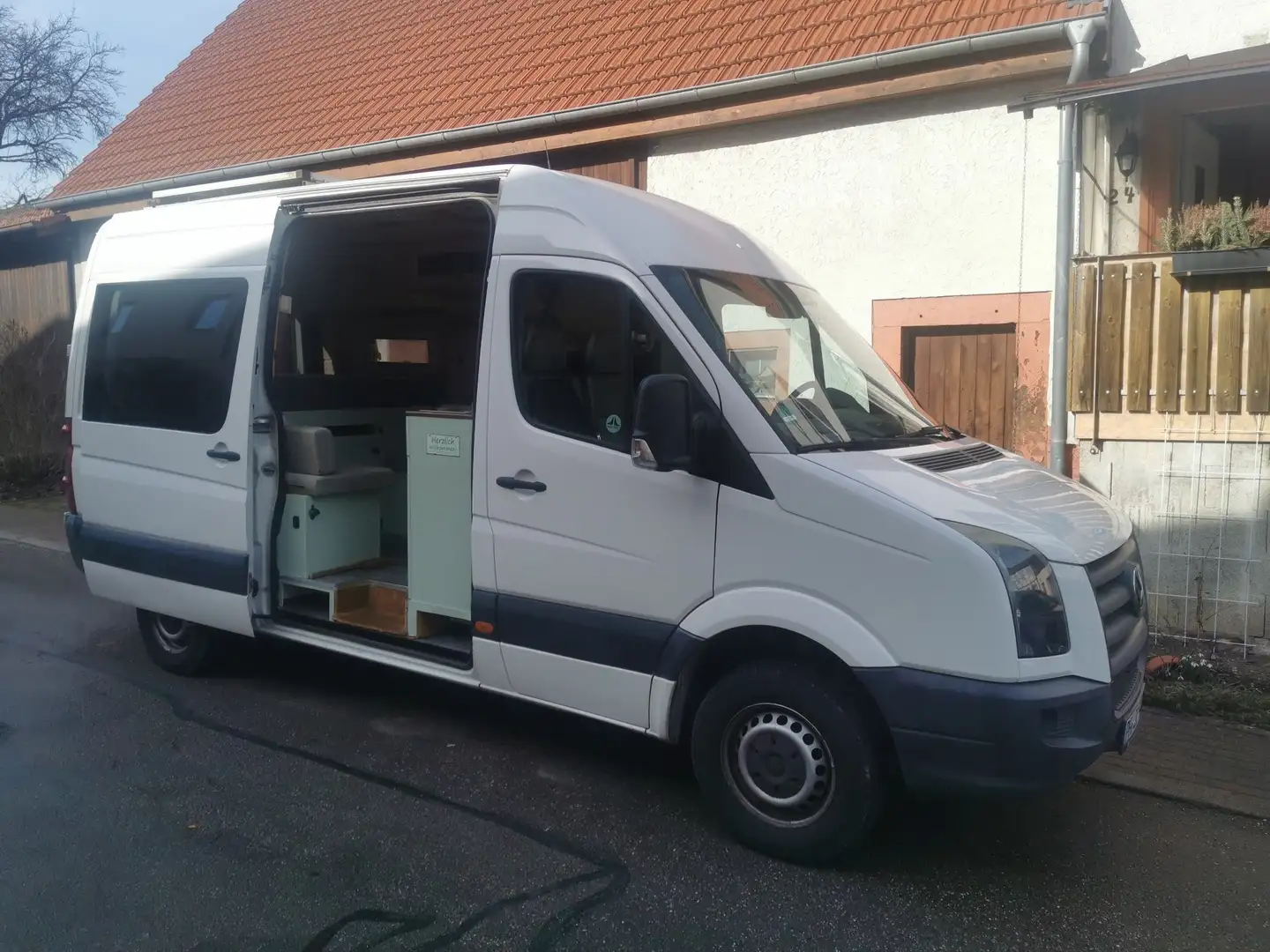 Volkswagen Crafter 35 mittel L2H2 Hochdach Weiß - 1
