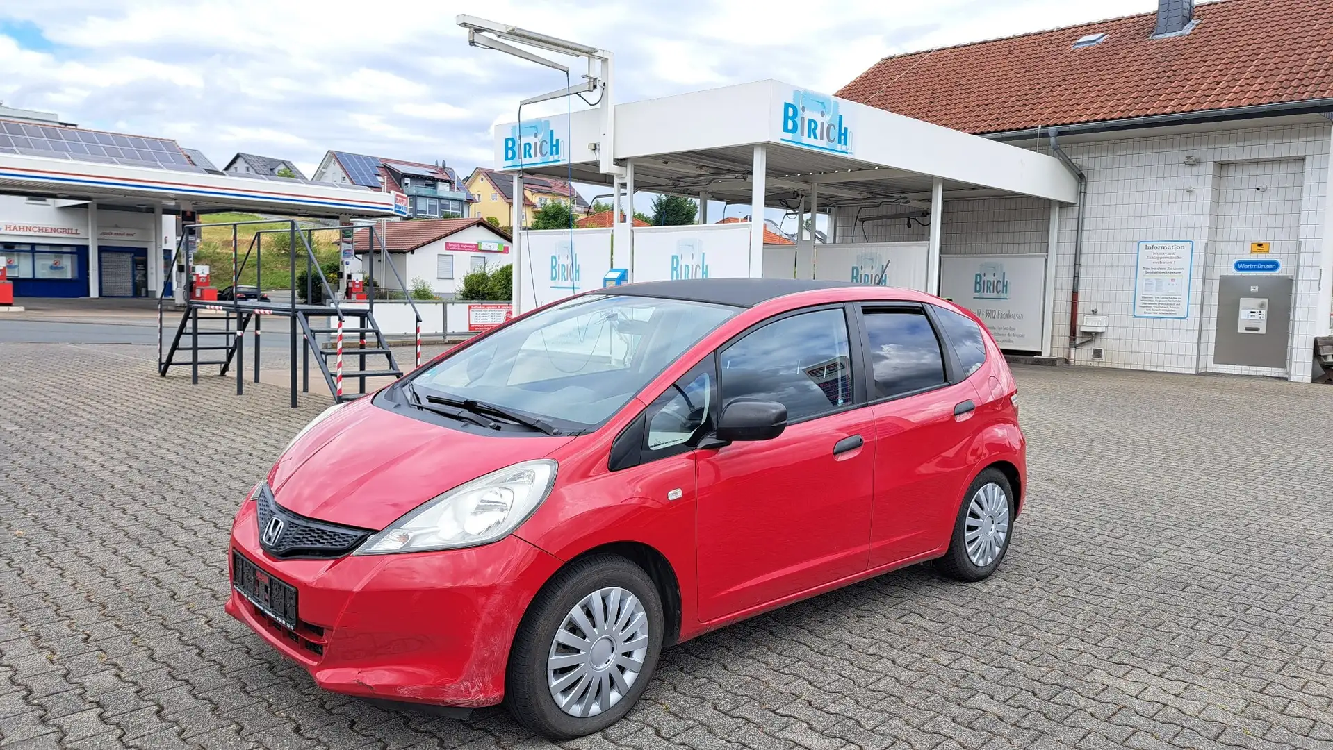 Honda Jazz 1.2 i-VTEC 50 Jahre Edition Czerwony - 2