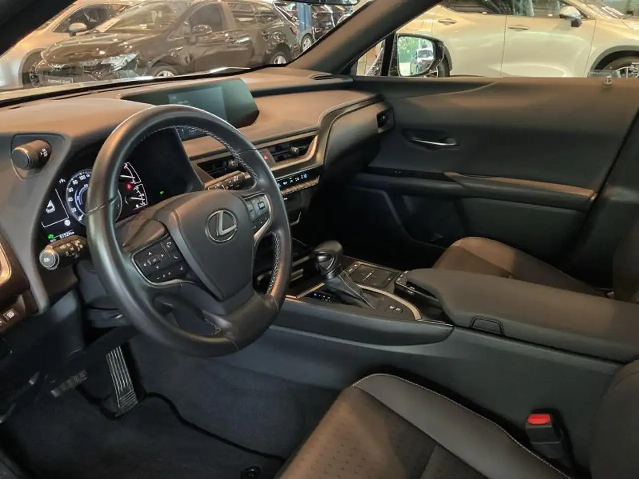 Lexus UX BLACK LINE, миниатюра 18