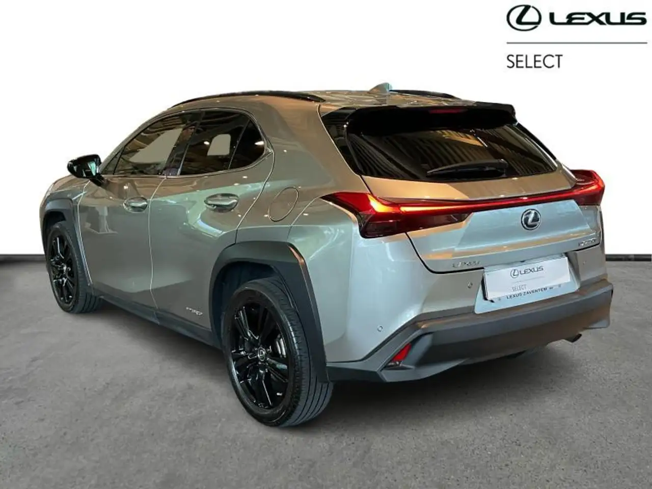 Lexus UX BLACK LINE, миниатюра 2