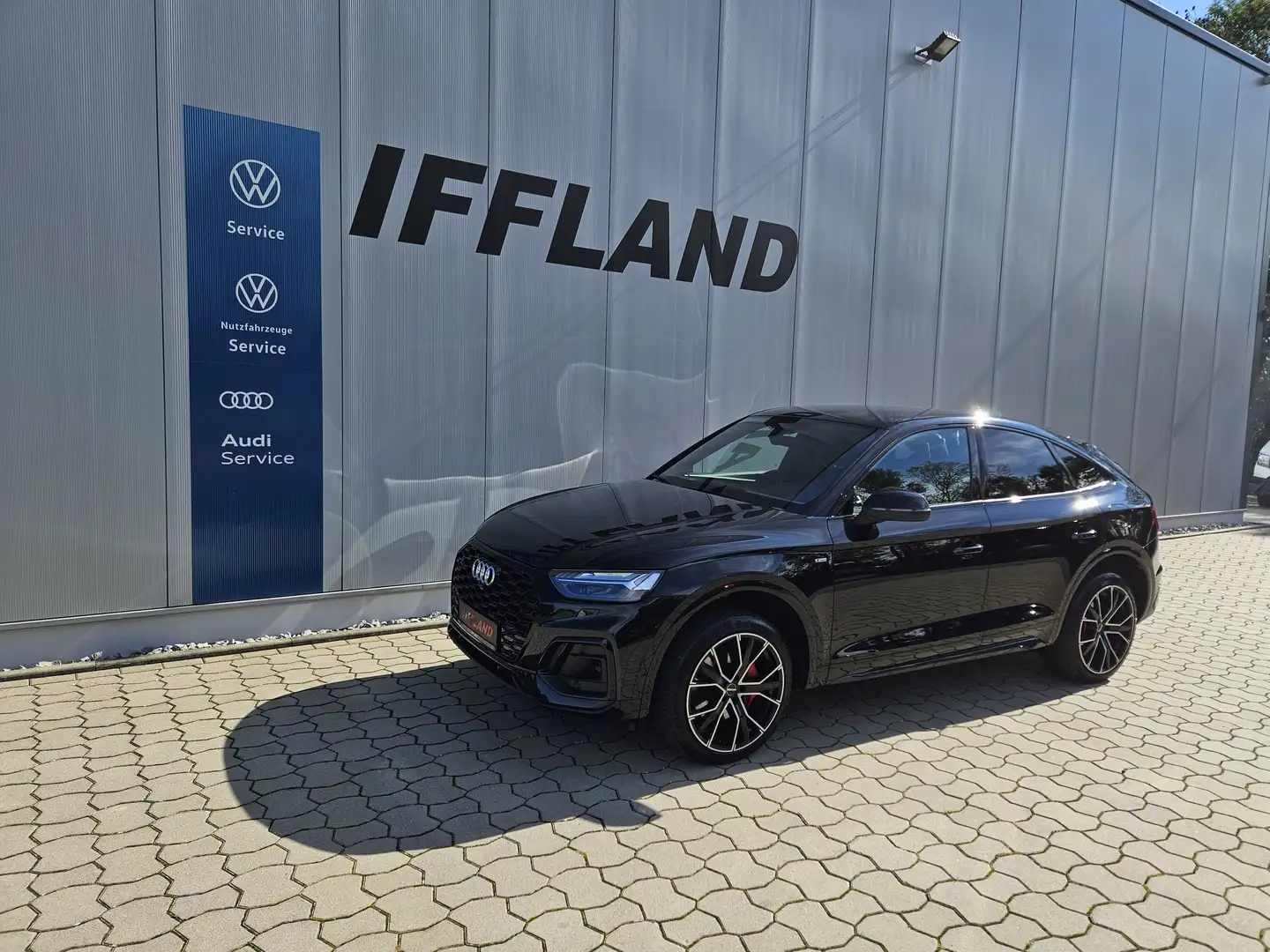 Audi Q5 Sportback 50 TFSI e quattro S line Schwarz - 2