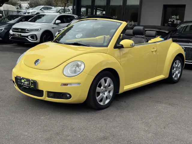 Volkswagen Beetle 2.0 Cabrio