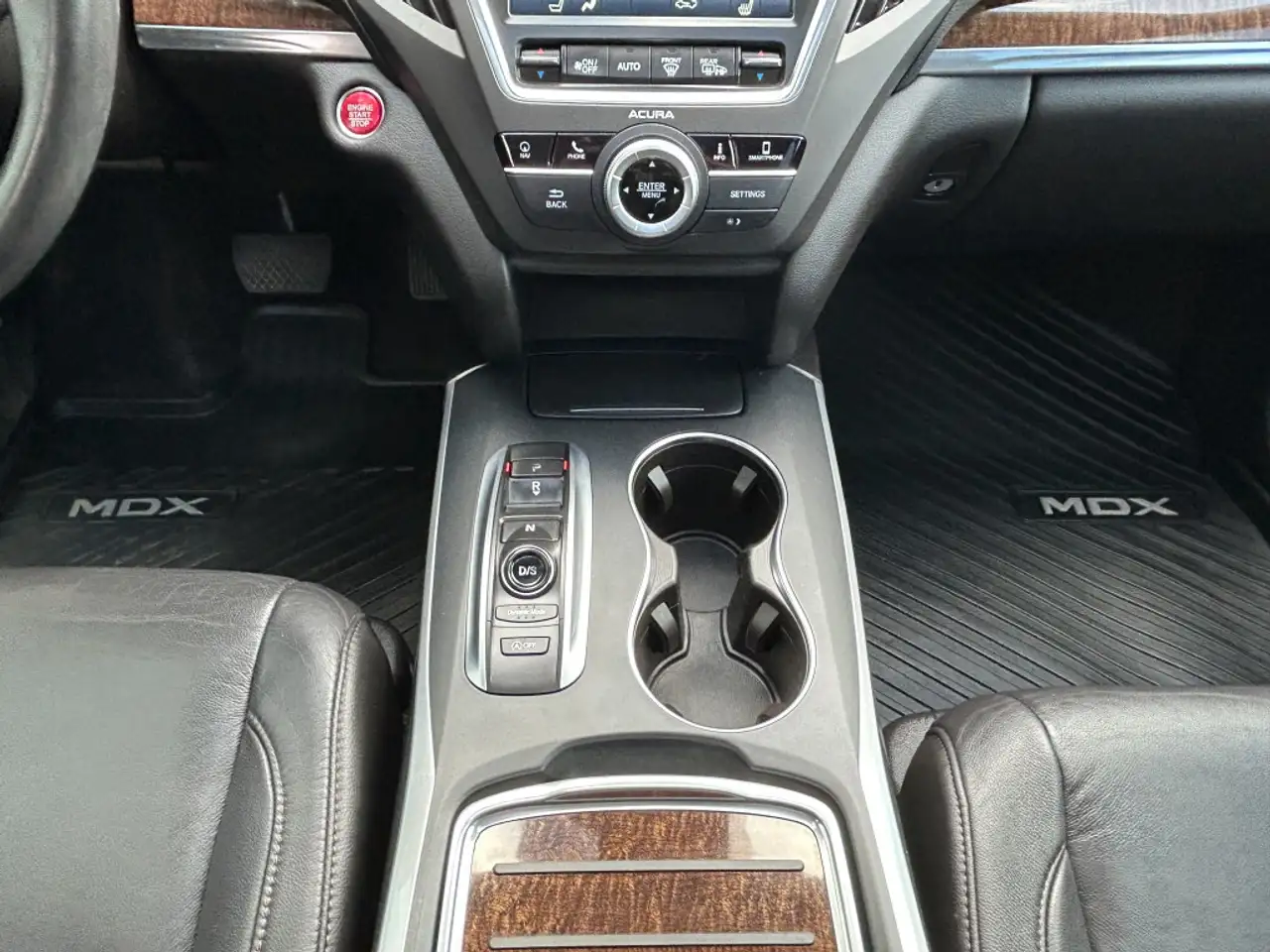 Acura MDX снимка Acura MDX