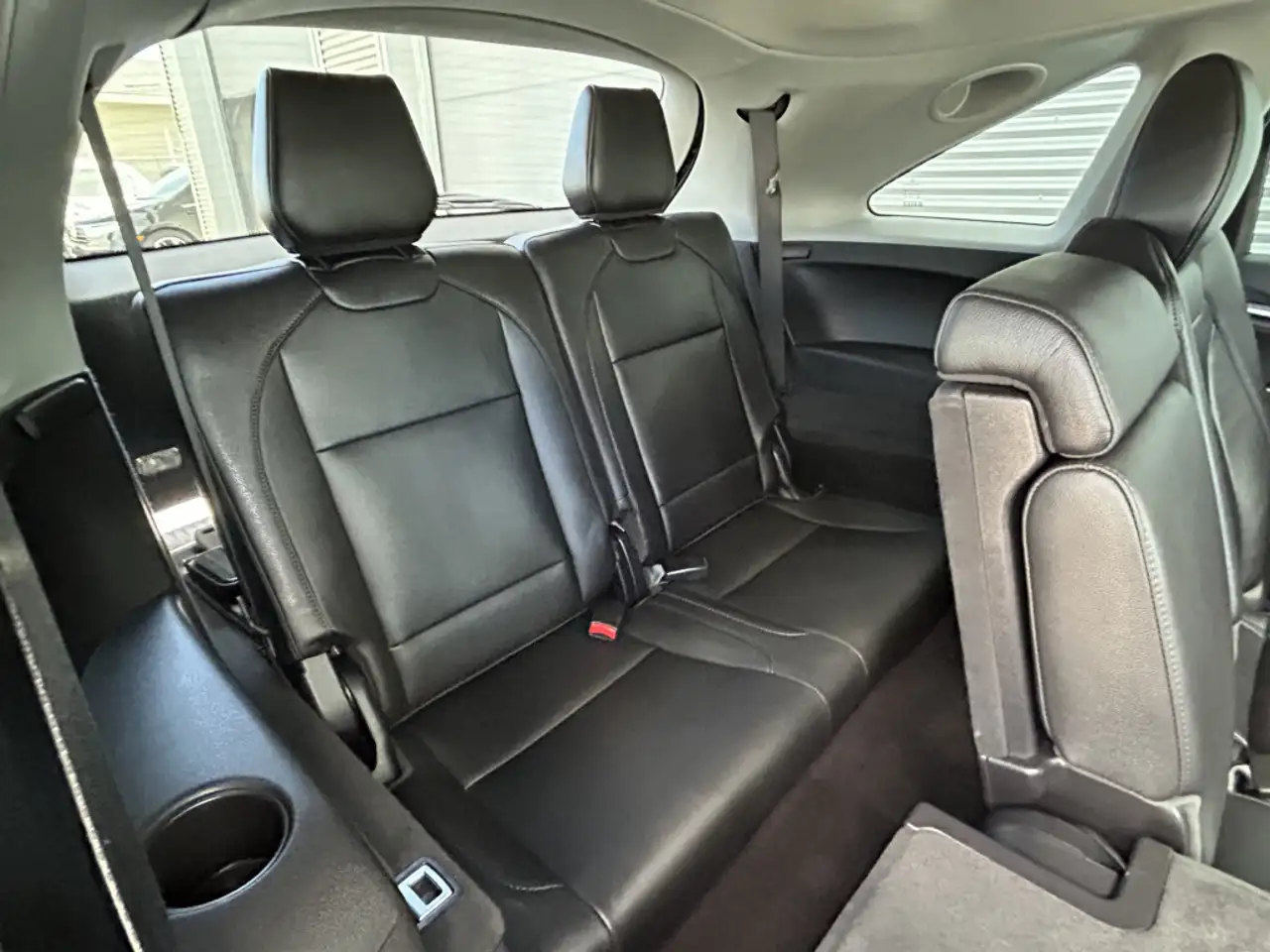 Acura MDX снимка Acura MDX
