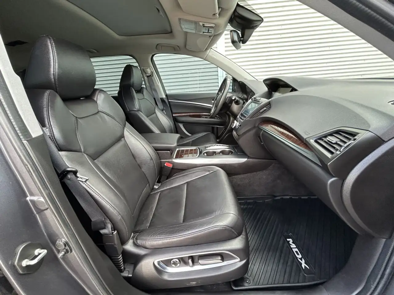 Acura MDX снимка Acura MDX