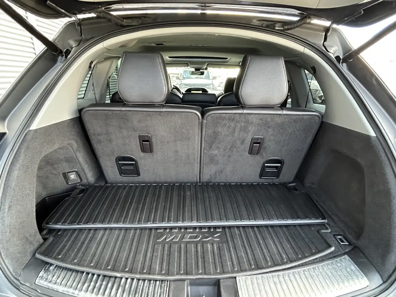 Acura MDX снимка Acura MDX
