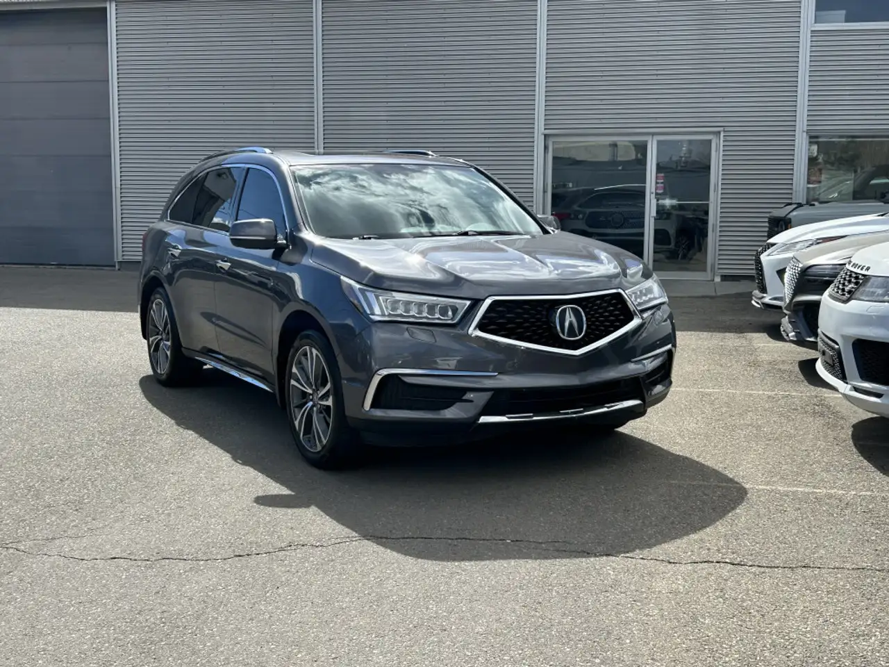 Acura MDX снимка Acura MDX