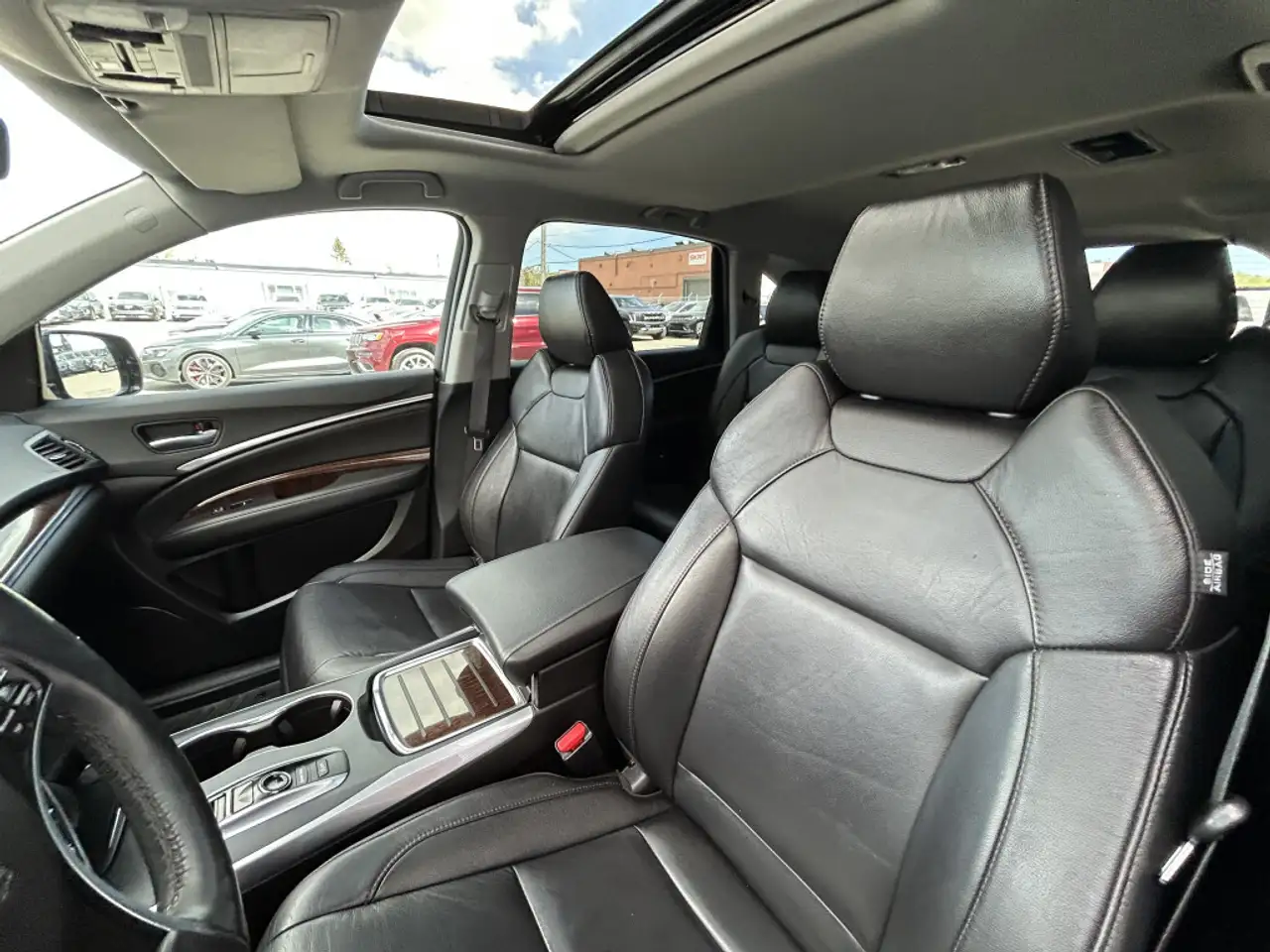 Acura MDX снимка Acura MDX