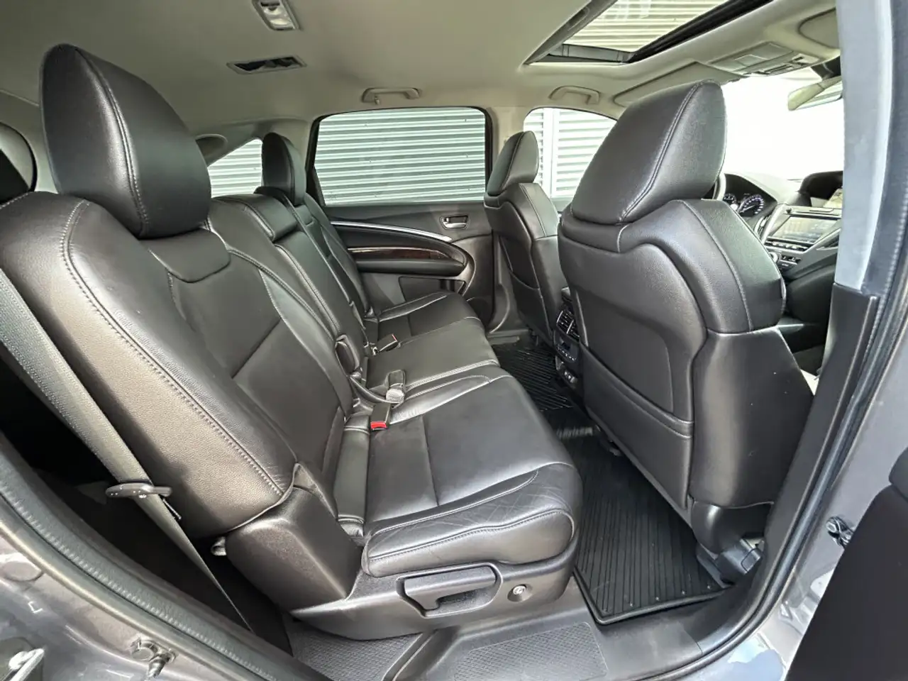 Acura MDX снимка Acura MDX
