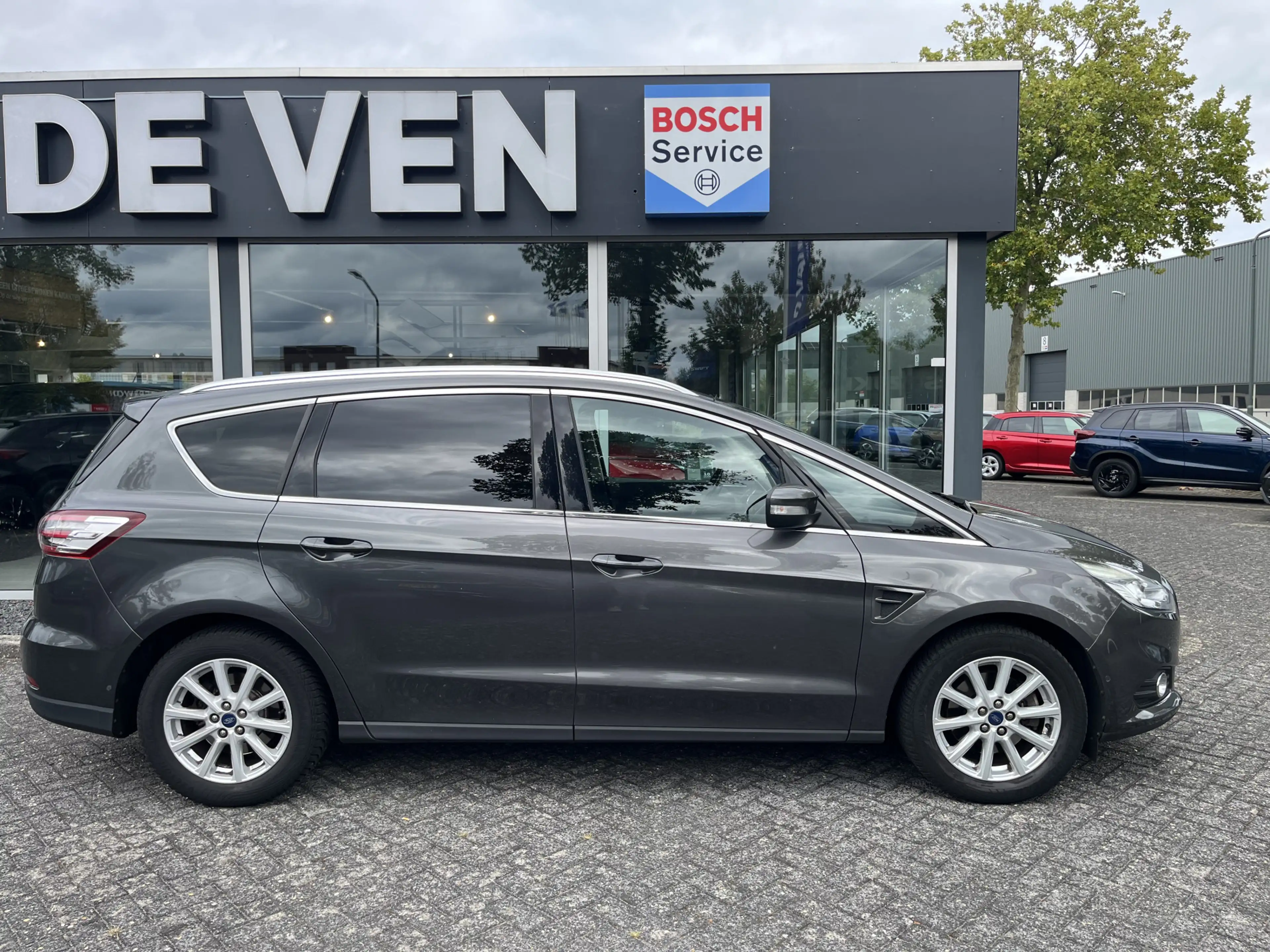 Ford S-Max 1.5 EcoBoost Titanium 7p. 160pk 6-bak | Sony — photo 9
