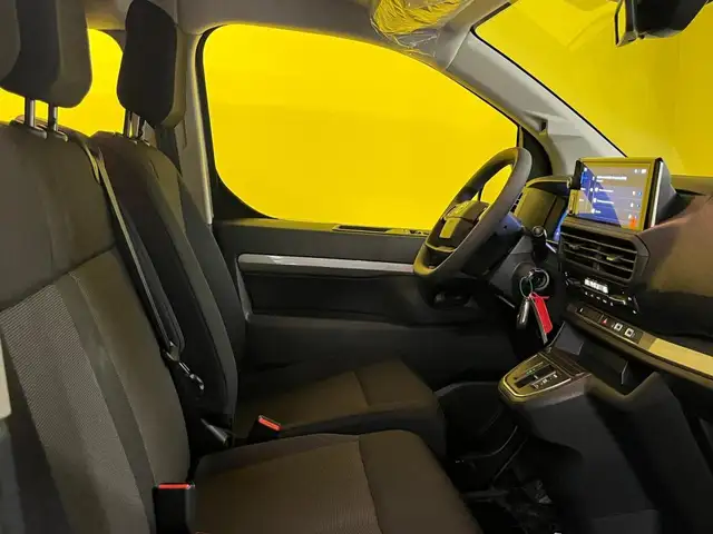 Toyota Proace view 3