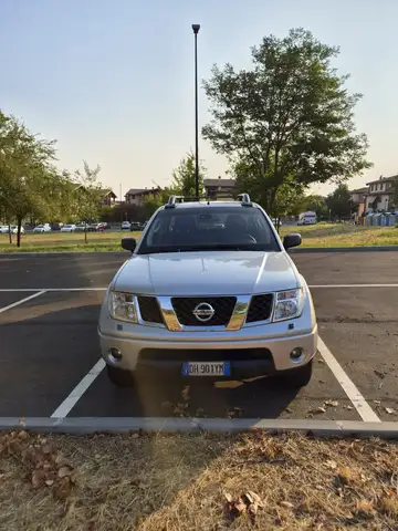 Nissan Navara DOPPIA GABINA AUTOMATICO