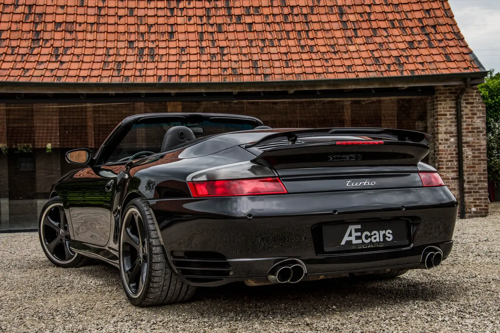 Porsche 996 911 ***3.6 / TURBO / X50 PACK / 450PK / PCCB *** Zwart - 1