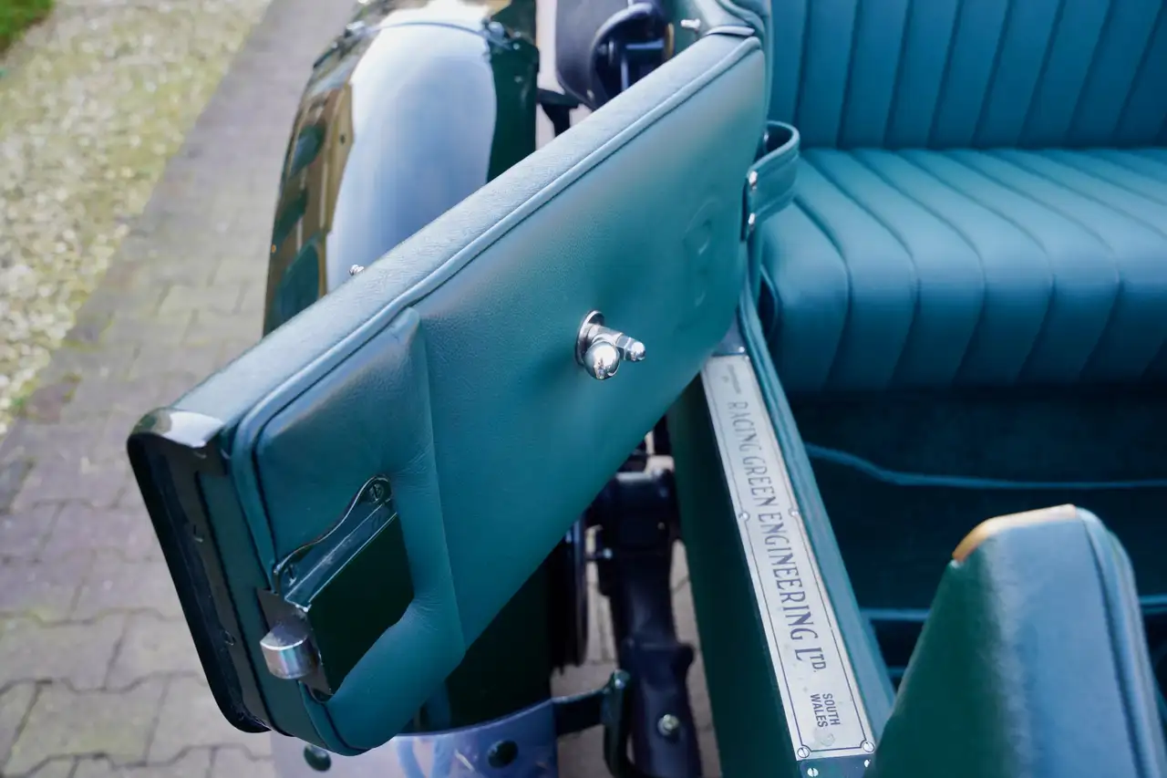Bentley Eight Speed "By Racing Green" SHORT CHASSIS! Spectacular, foto 9