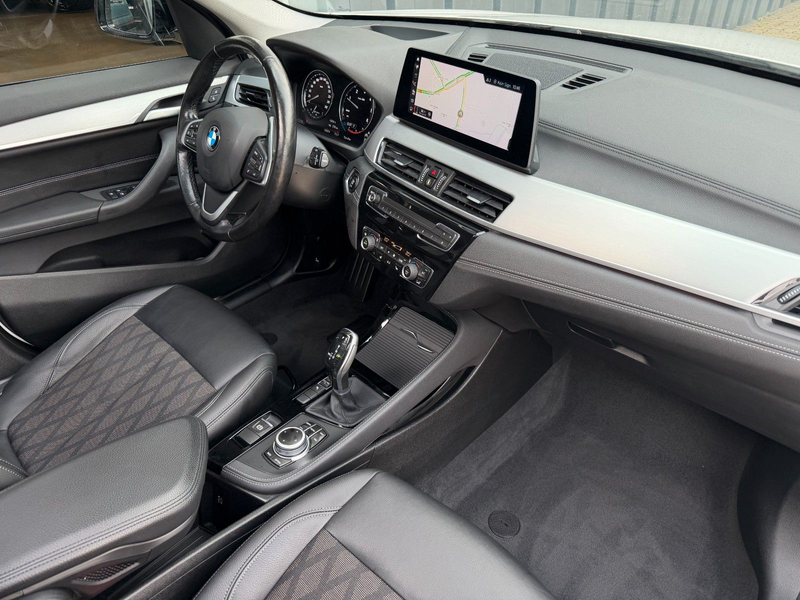 BMW X1 sDRIVE 20d X-LINE*PANO*ACC*HUD* — photo 5