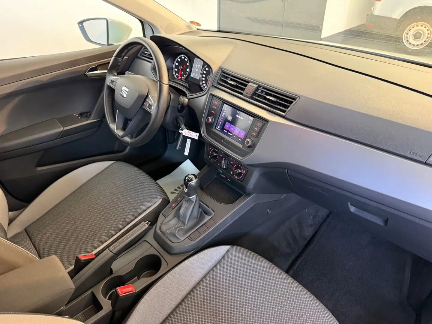 SEAT Ibiza IBIZA 1.0 TGI*STYLE*KLIMA*NAVI*BT*APPLE CAR*LM* Weiß - 2