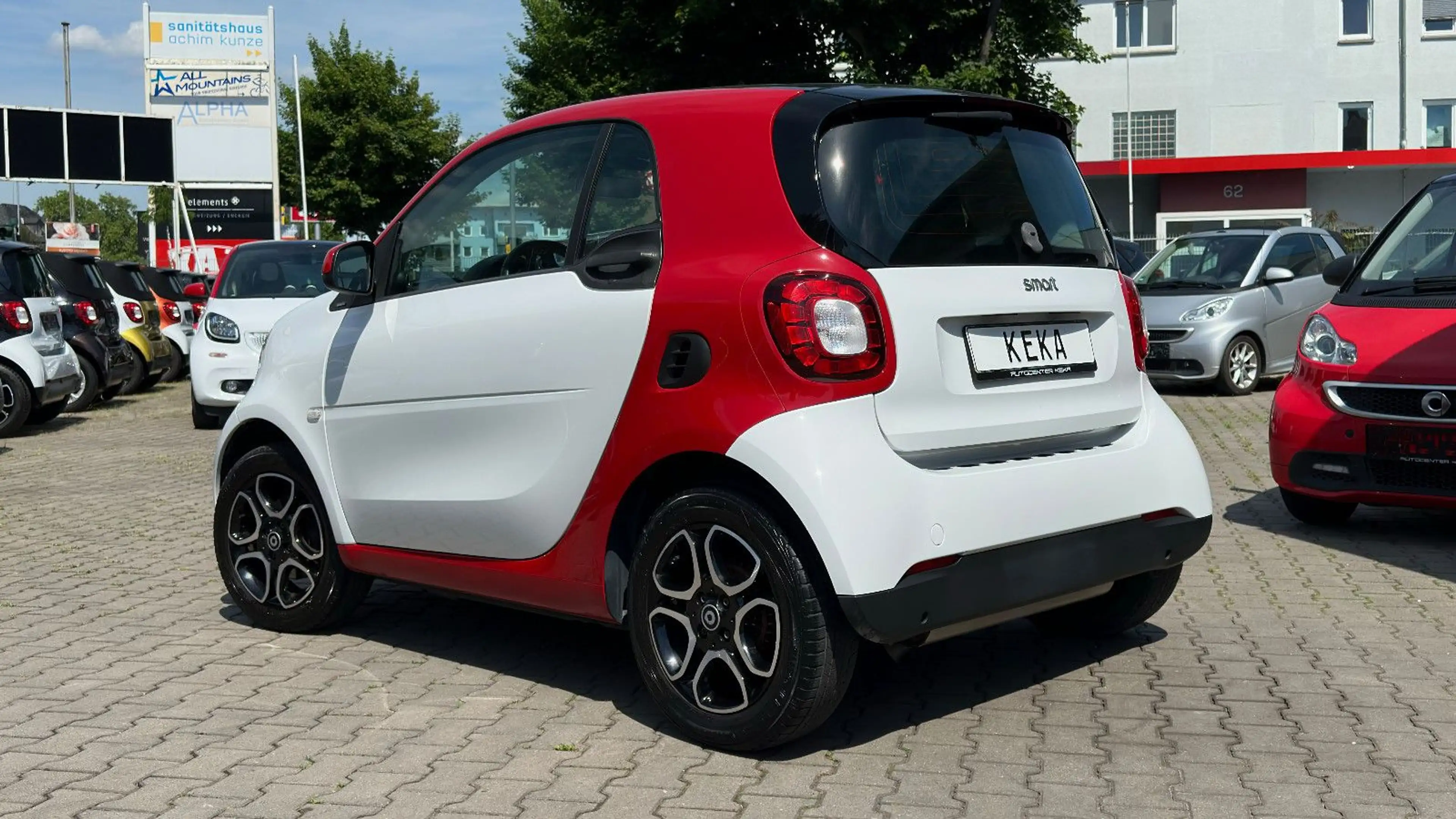 smart forTwo Coupé TURBO DCT WHITE & RED EDITION! NUR 16 TKM! — photo 2