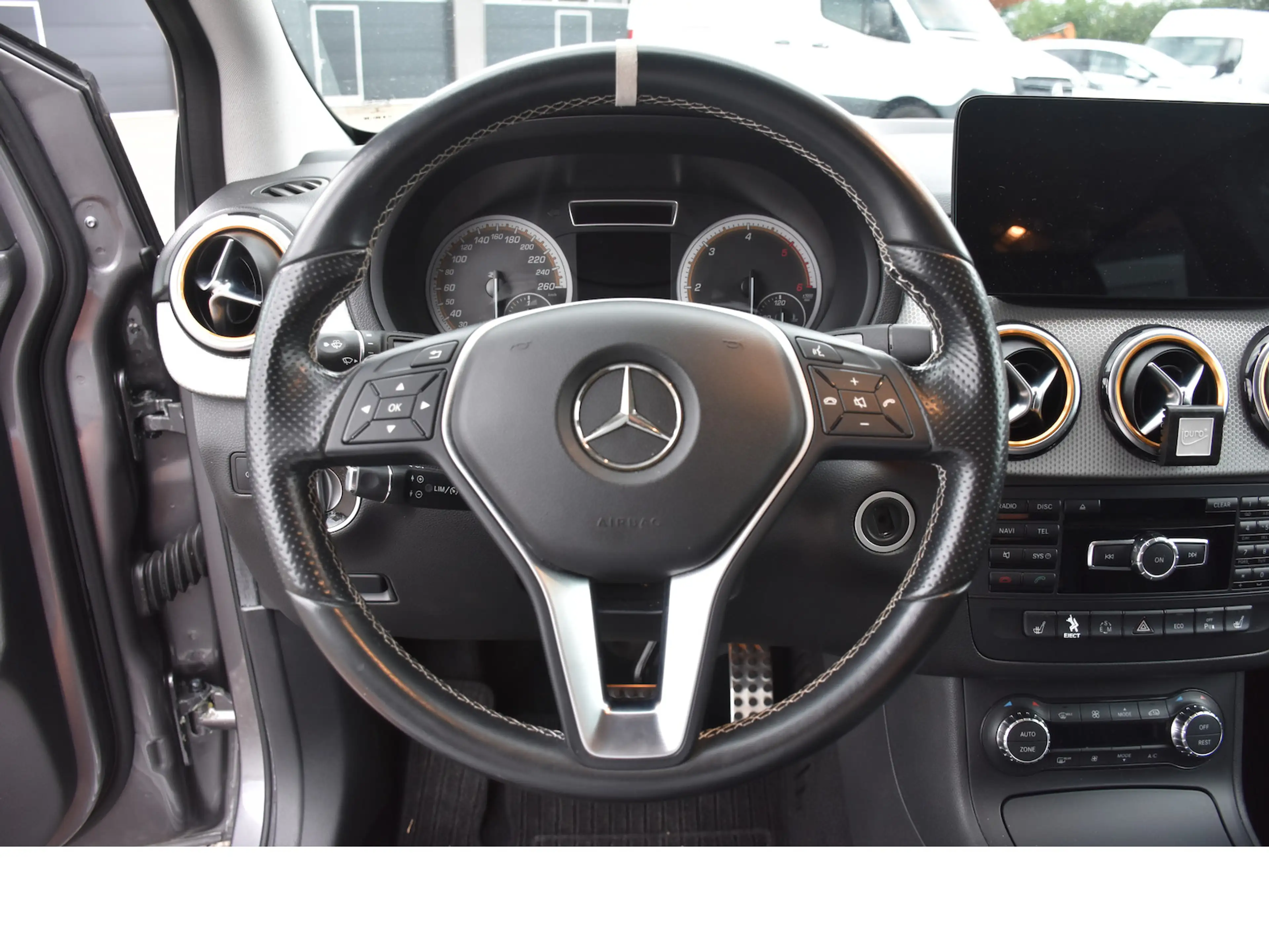 Mercedes-Benz B 220 CDI d/Automatik/RFK/XENON/Sport Paket — photo 13