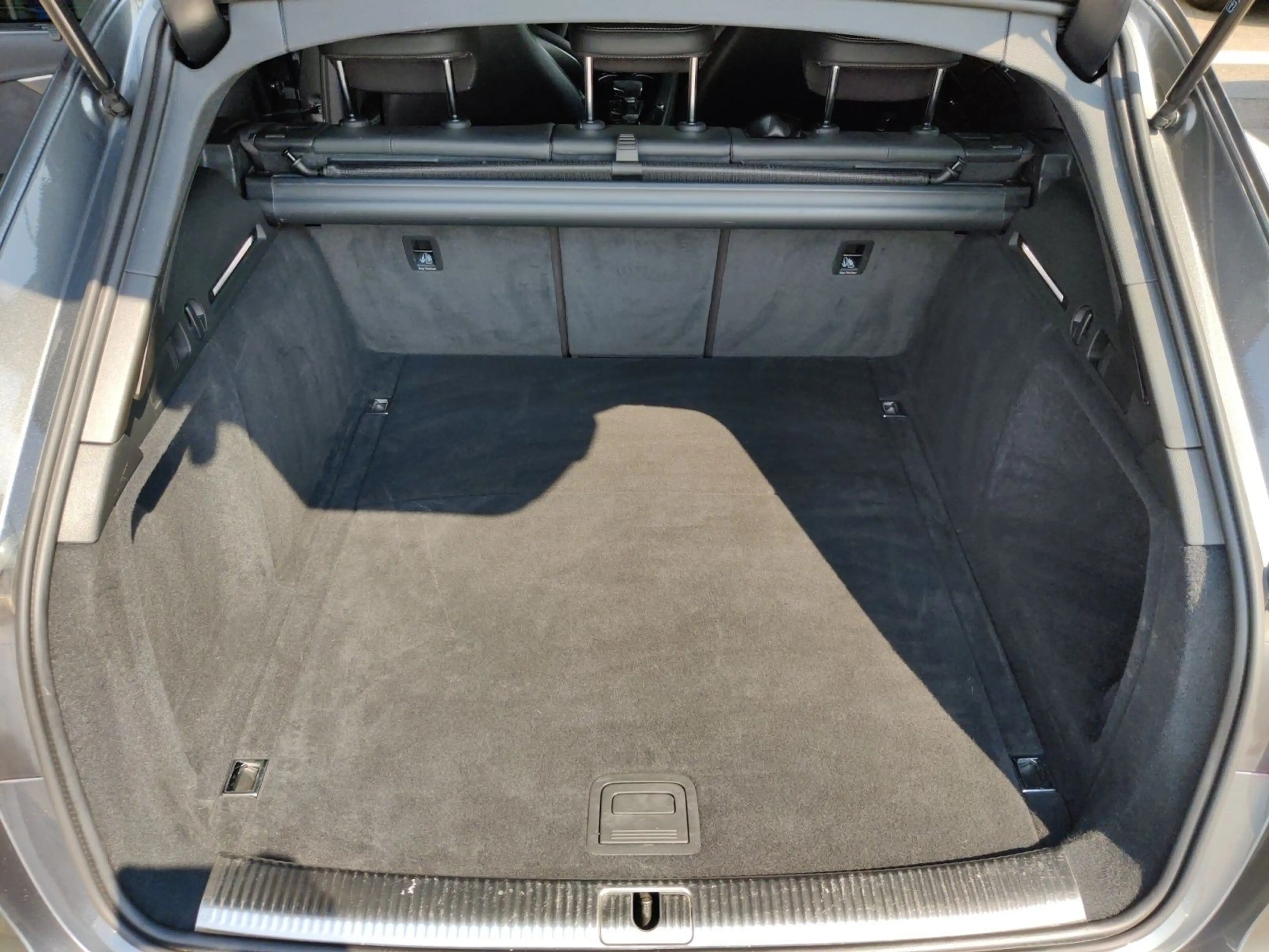 Audi RS4 2.9 TFSI q. Tiptr competition, Matrix — photo 14