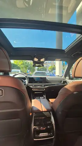BMW X5 view 7