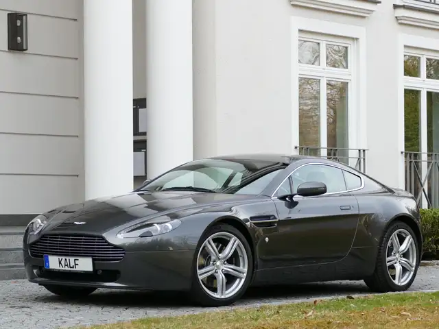 Aston Martin V8 4.7 nur 45'KM/2.Hand/Deutsch/Sonderleder/Sportpack