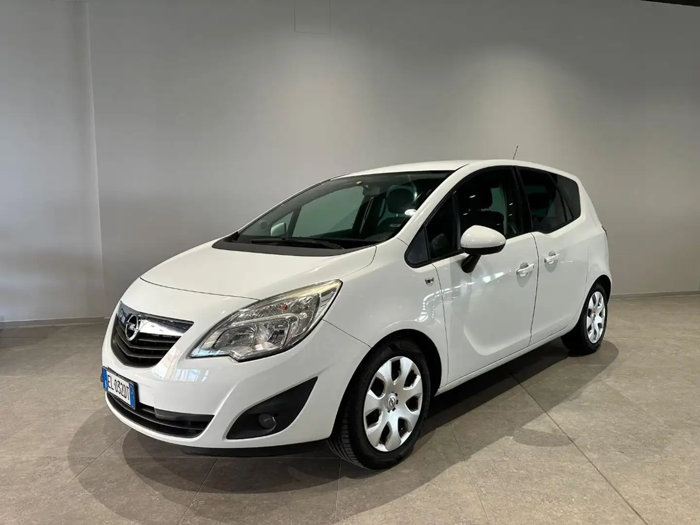Opel Meriva 1.3 CDTI 95CV ecoFLEX Cosmo Bianco - 1