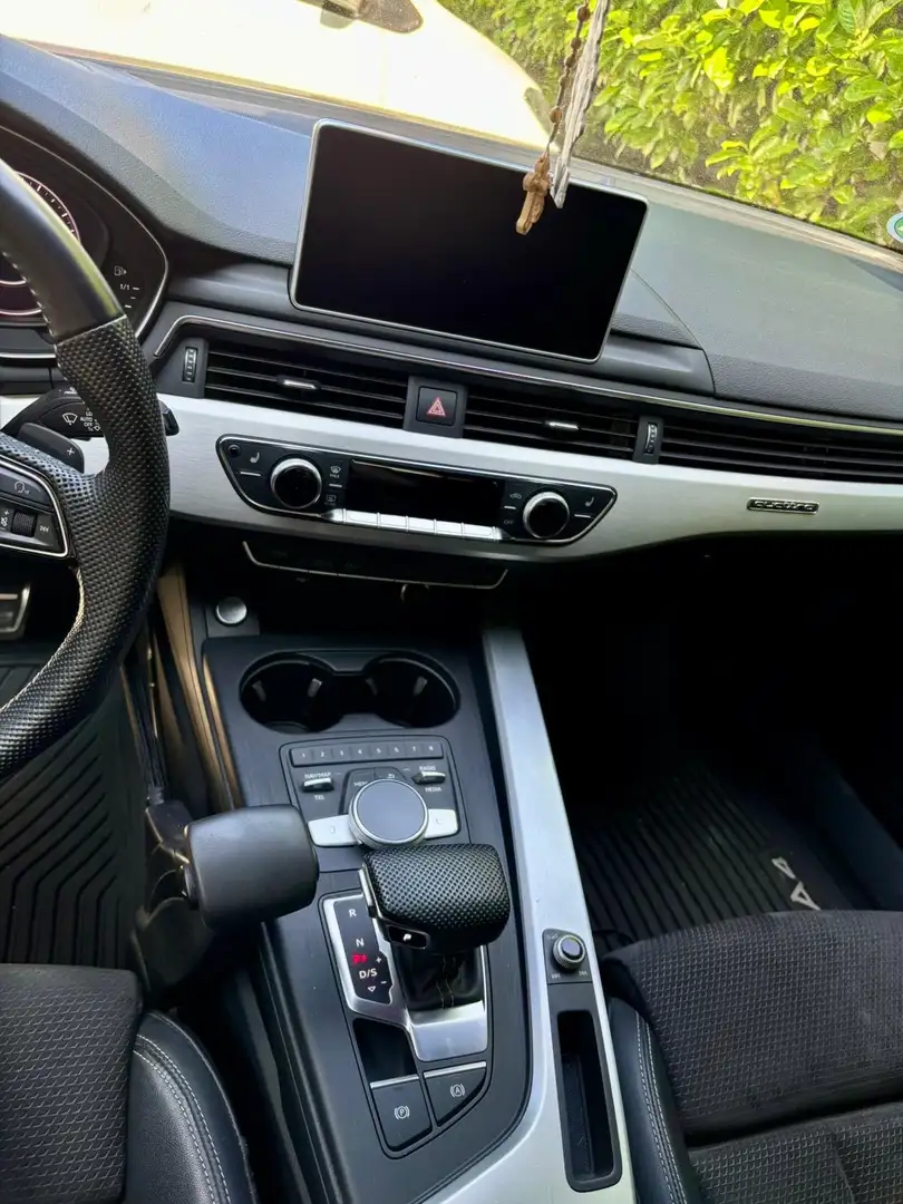 Audi A4 Avant 2,0 TDI Sport S-tronic - 2