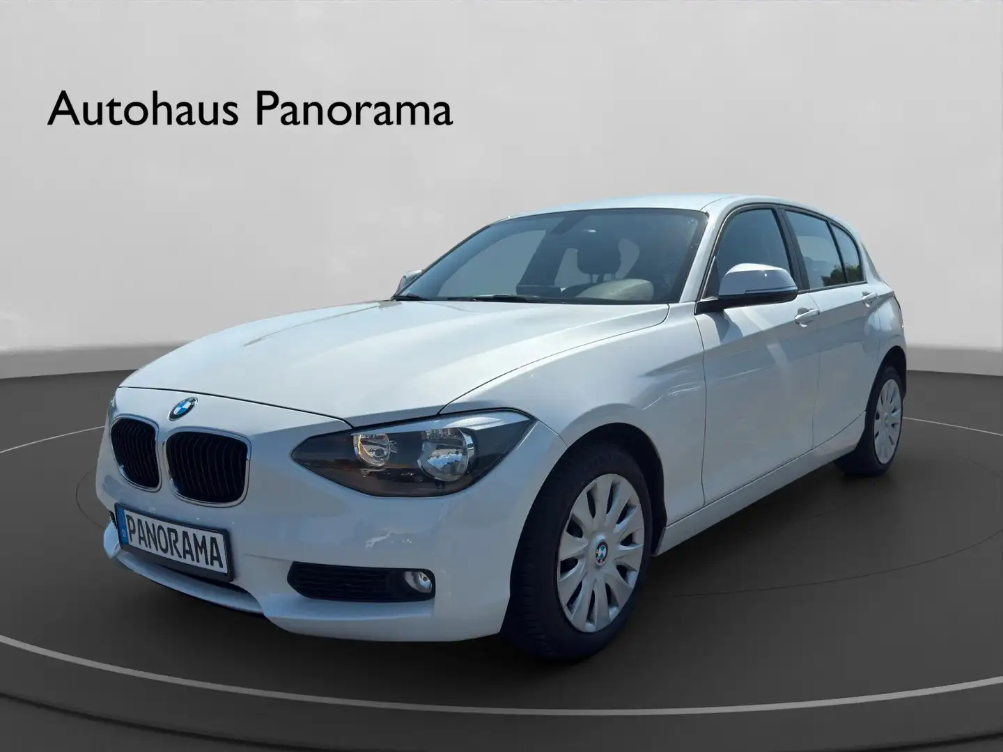 BMW 118 d Automatik/Navi/PDC/SH/Automatik Weiß - 1