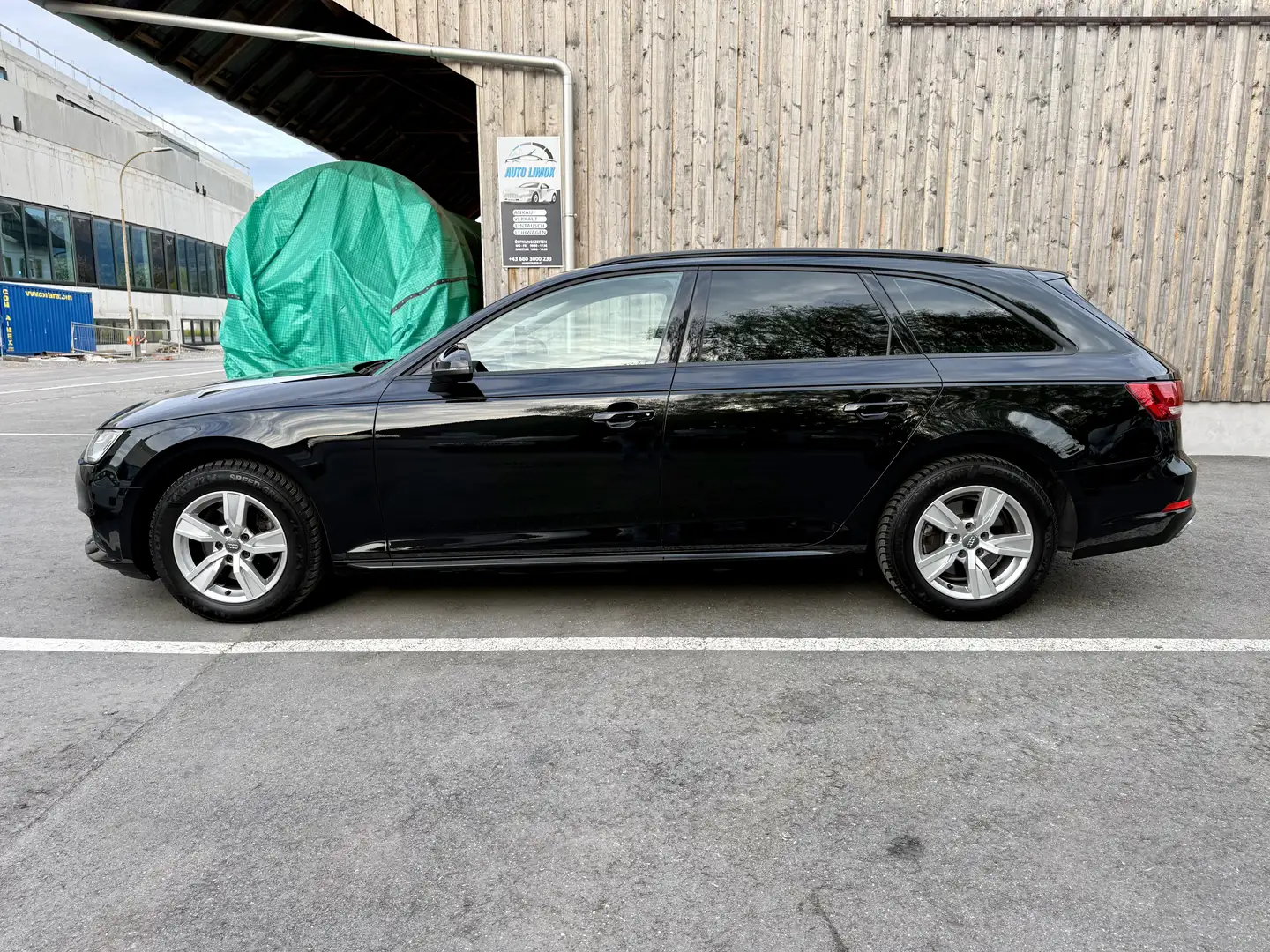 Audi A4 35 TDI basis Schwarz - 2