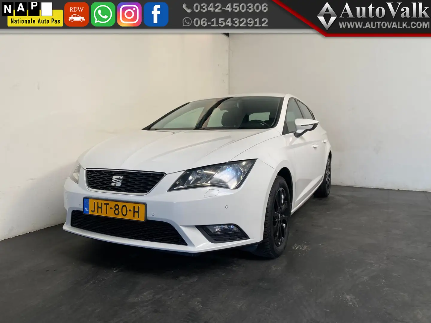 SEAT Leon 1.2 TSI Style. Navi. Carplay! Weiß - 1