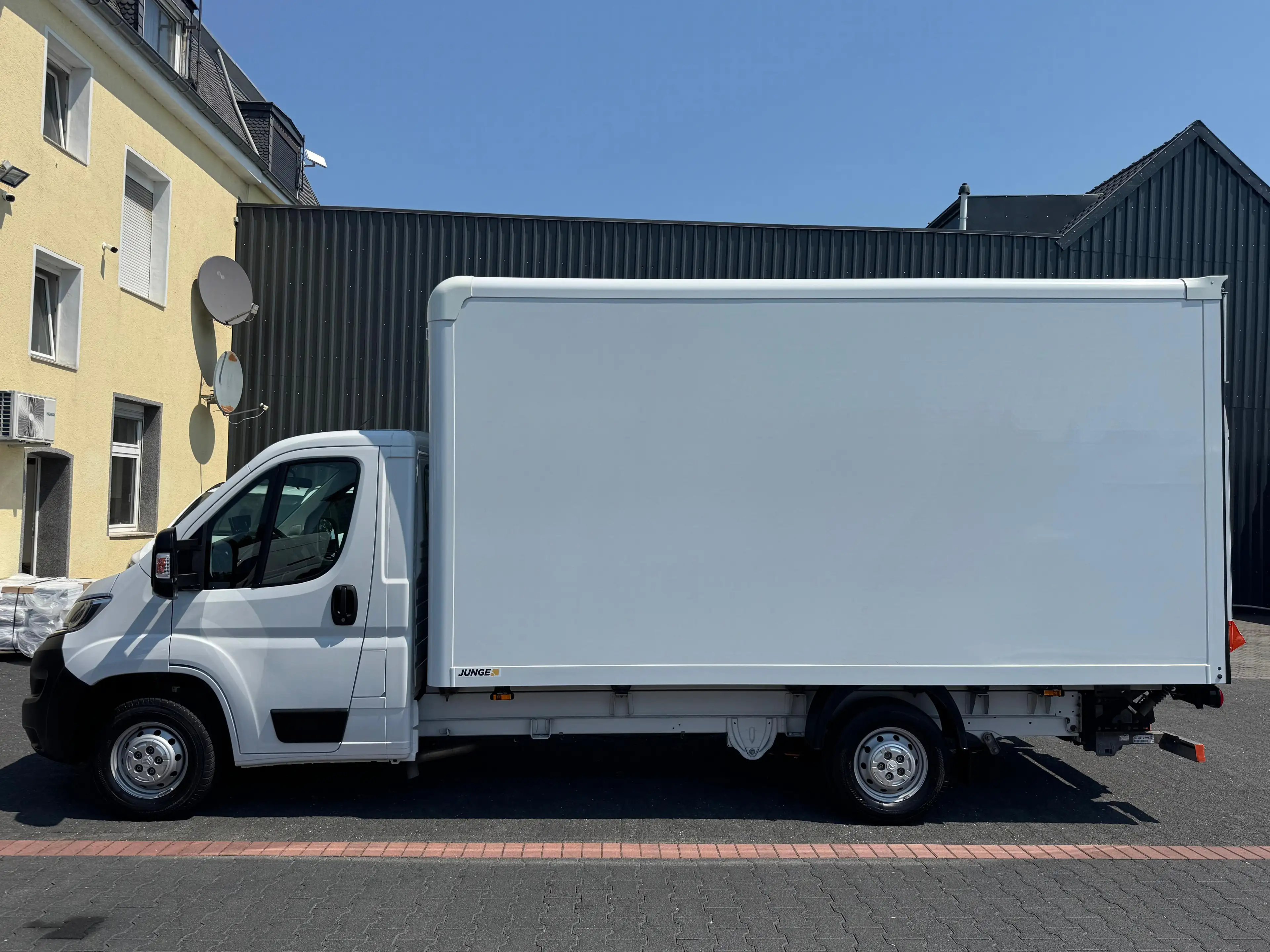 Citroen Jumper 35 L4 140 Koffer LBW*750Kg*Klima*Kamera — photo 9