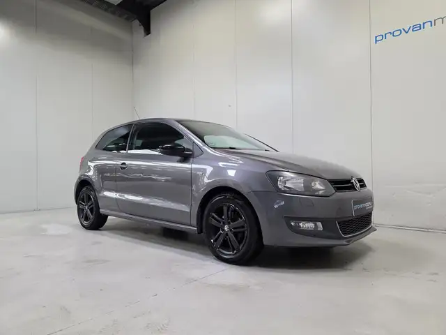Volkswagen Polo view 5