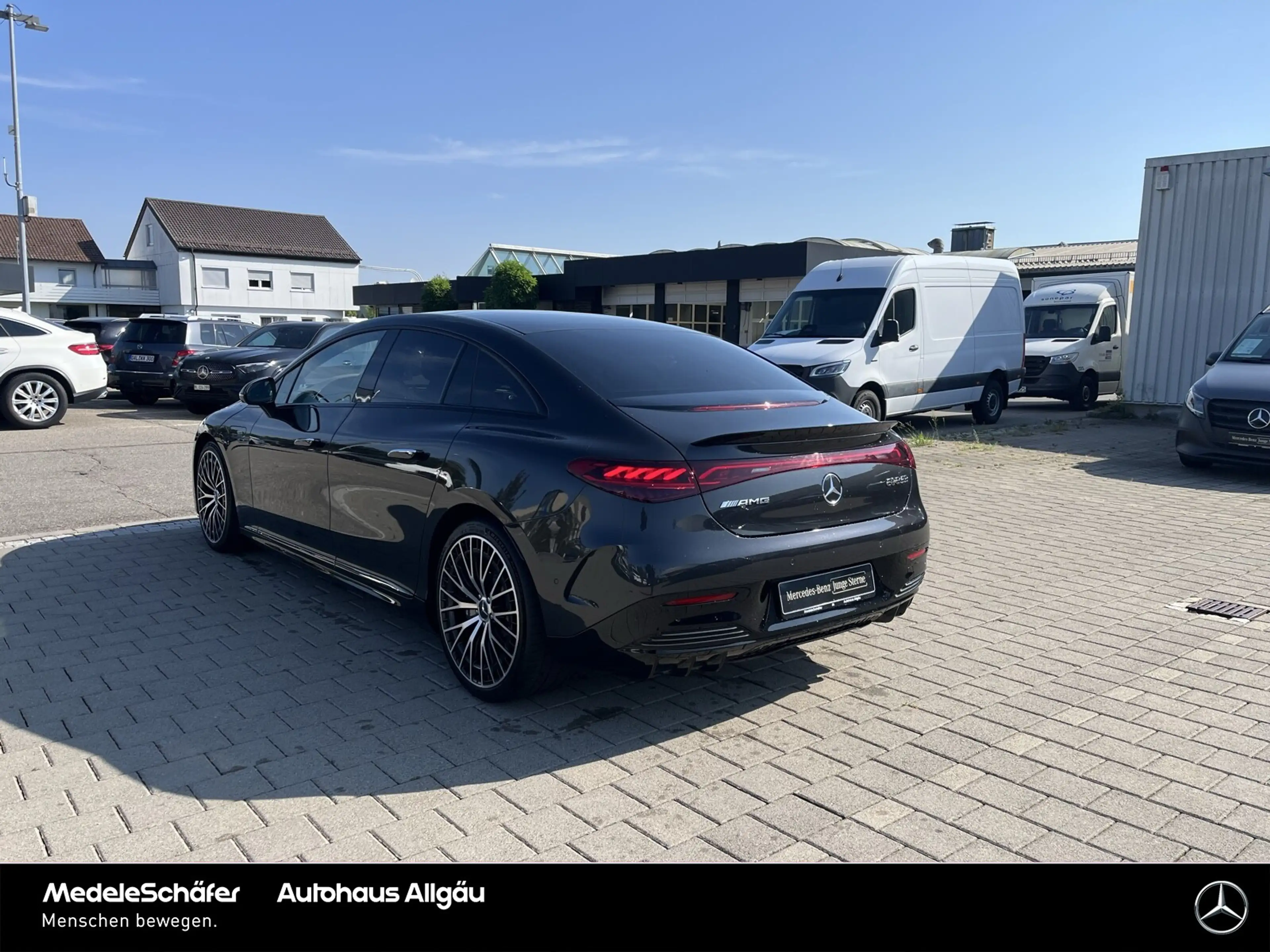 Mercedes-Benz EQE 53 EQE 53 AMG 4M+ Night Premium 21" Pano MASSAGE Dist — photo 3