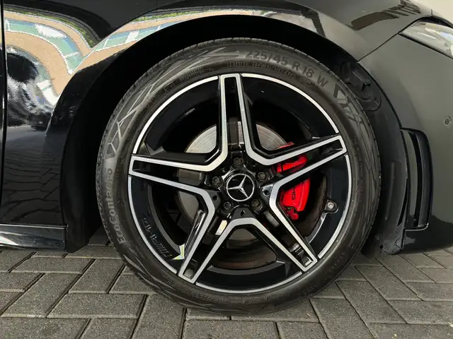 Mercedes-Benz A-Class view 18