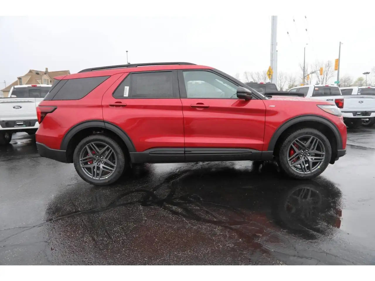 Ford Explorer снимка Ford Explorer