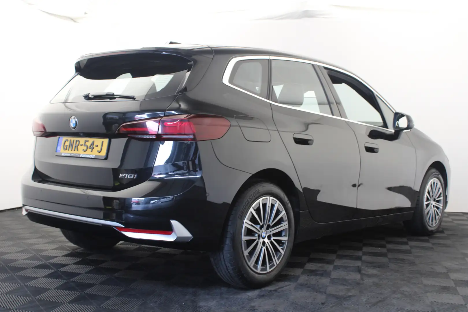 BMW 218 2-serie Active Tourer 218i Schwarz - 2