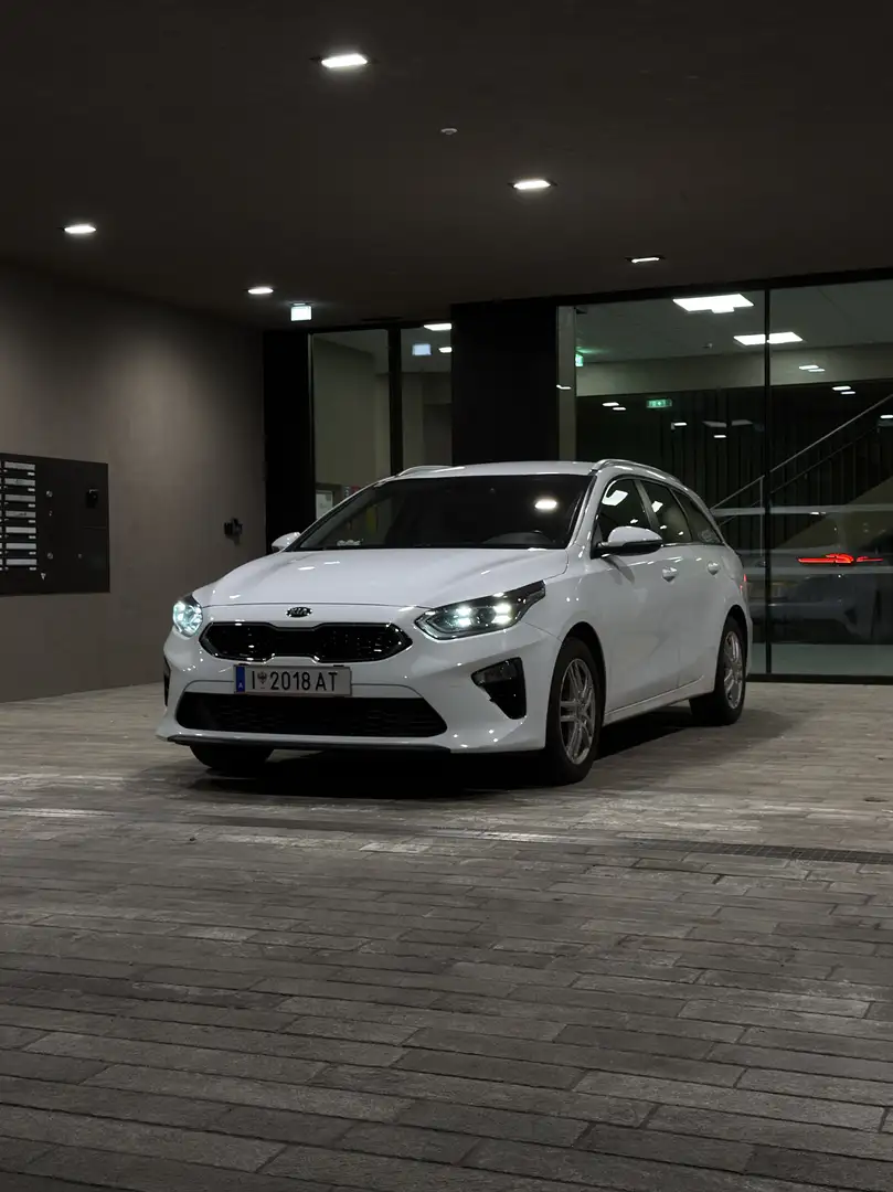 Kia Ceed SW / cee'd SW 1,4 TGDI ISG Gold DCT - 2