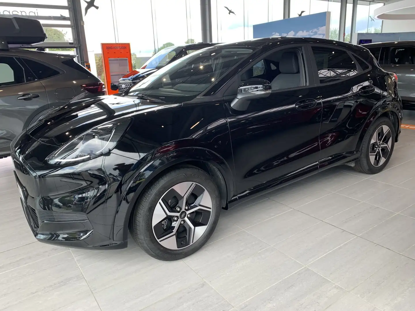 Ford Puma GEN-E Full electric 168PK 43KWH Noir - 1