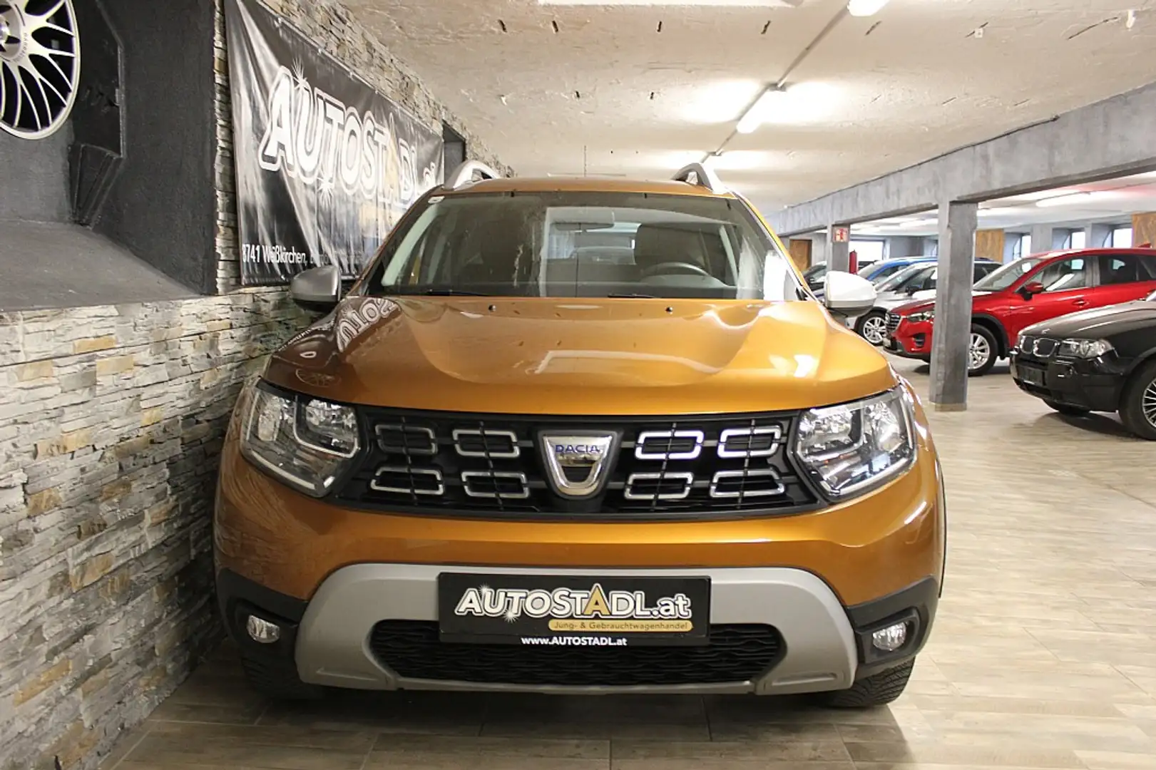 Dacia Duster SCe 115 S&S 4WD Prestige/NAVI-ALU-PDC-TOP!! Orange - 2