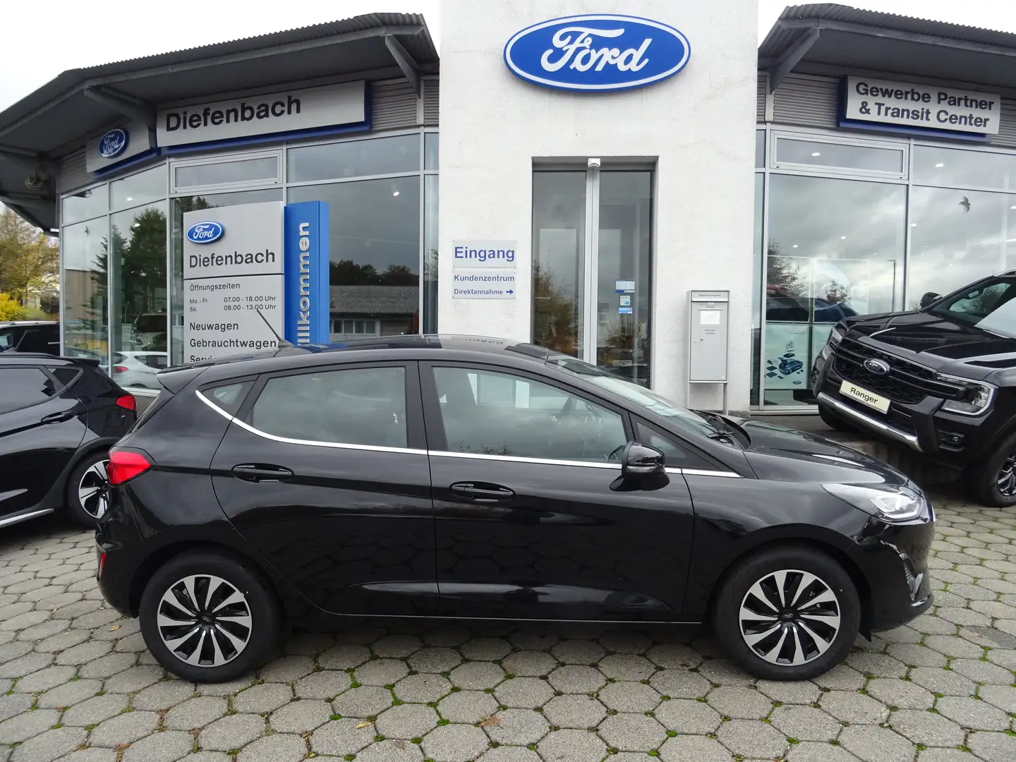 Ford Fiesta 1.0 Ecoboost Titanium + Anhängerkupplung Noir - 2