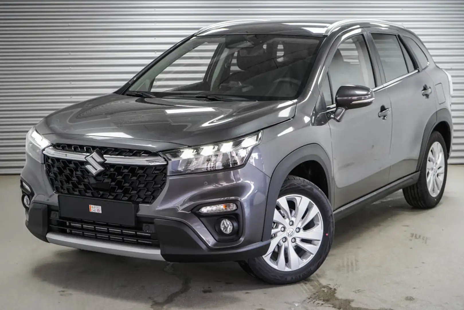 Suzuki S-Cross 1,4 2WD MT Mild-Hybrid GL+ - LAGER -LAG. Grau - 1