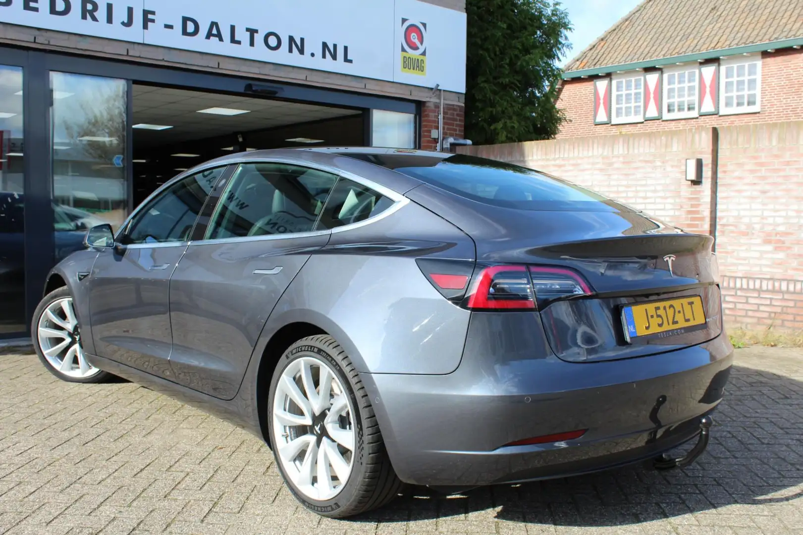 Tesla Model 3 Long Range AWD 75 kWh TREKHAAK / 19" LMV / AUTOPIL Gris - 2