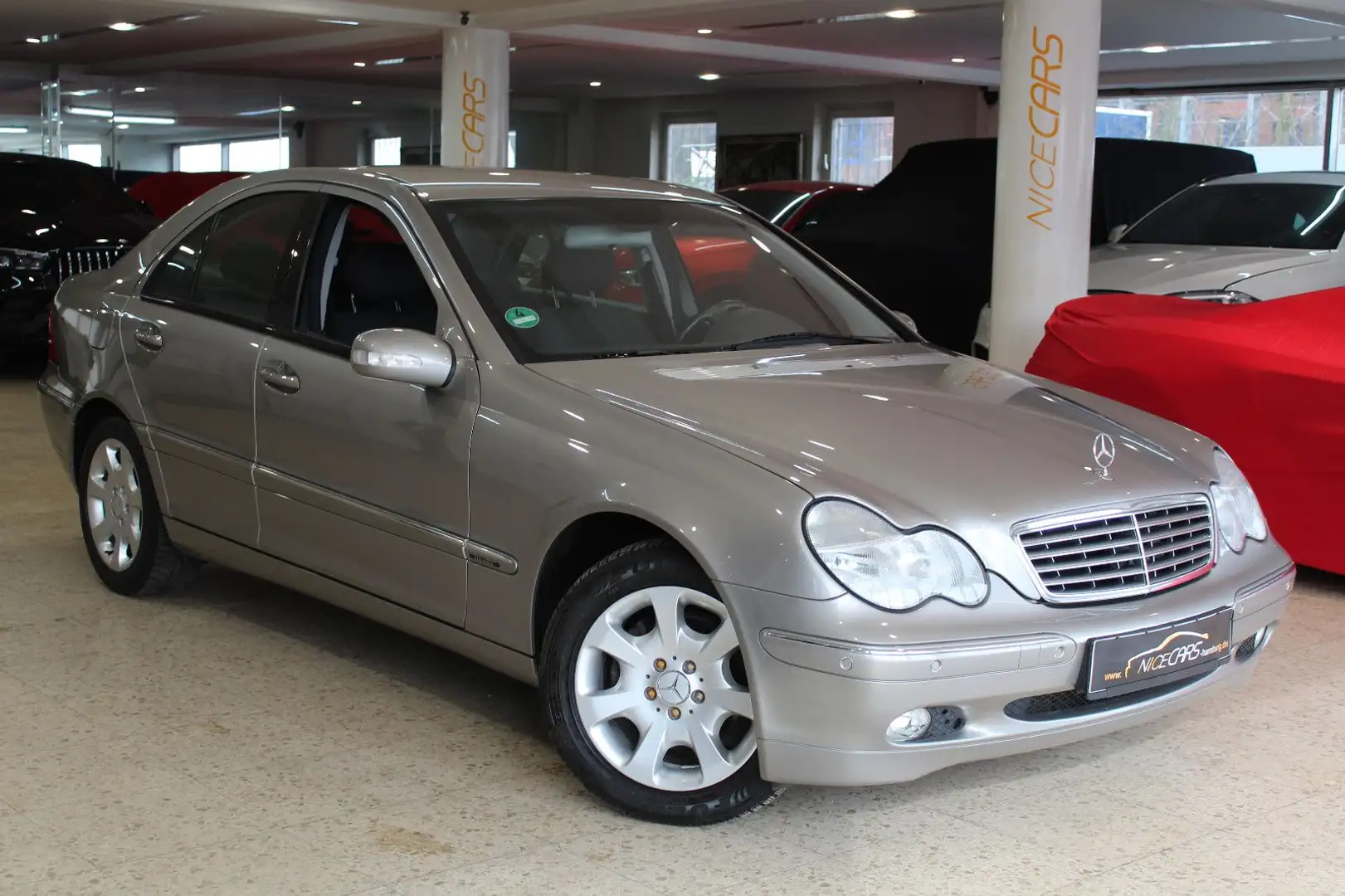 Mercedes-Benz C 180 C -Klasse Lim. C 180 KompressorElegance" Silver - 1